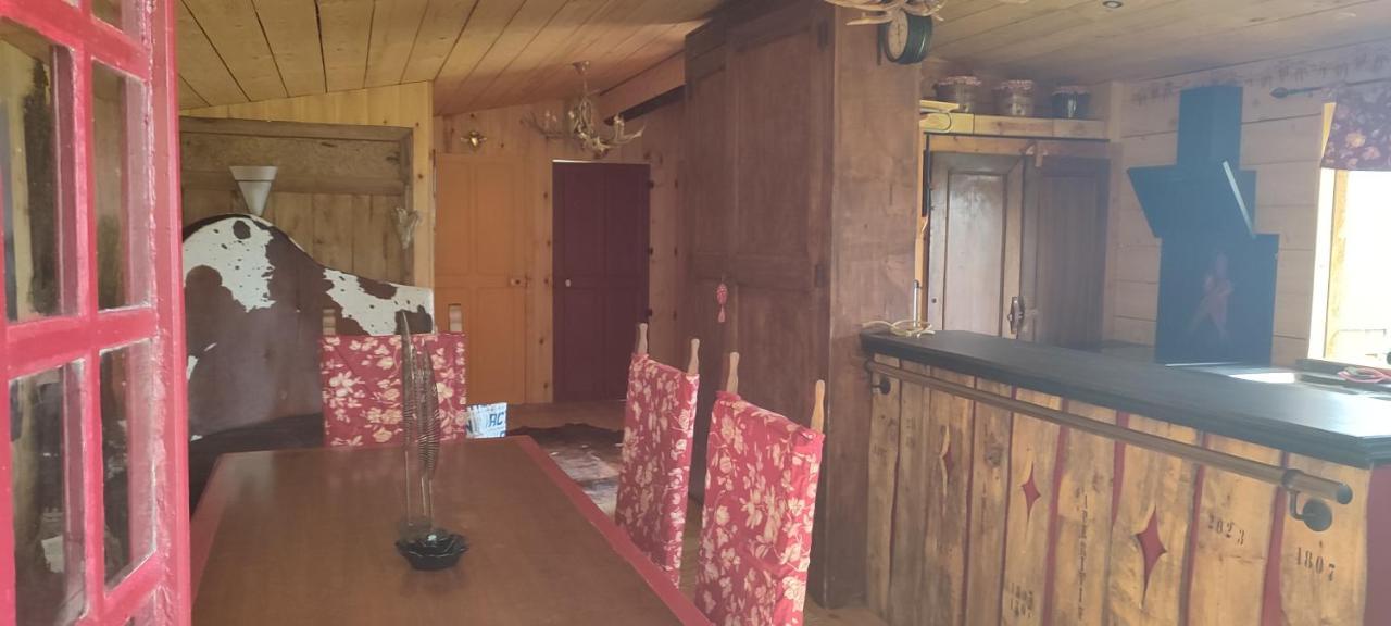 Domaine Le Lanis "Cabane De Pauline" Сен-Жірон Екстер'єр фото