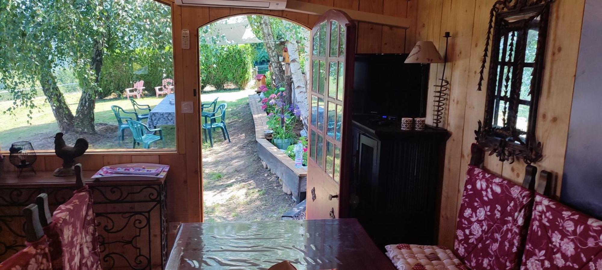 Domaine Le Lanis "Cabane De Pauline" Сен-Жірон Екстер'єр фото